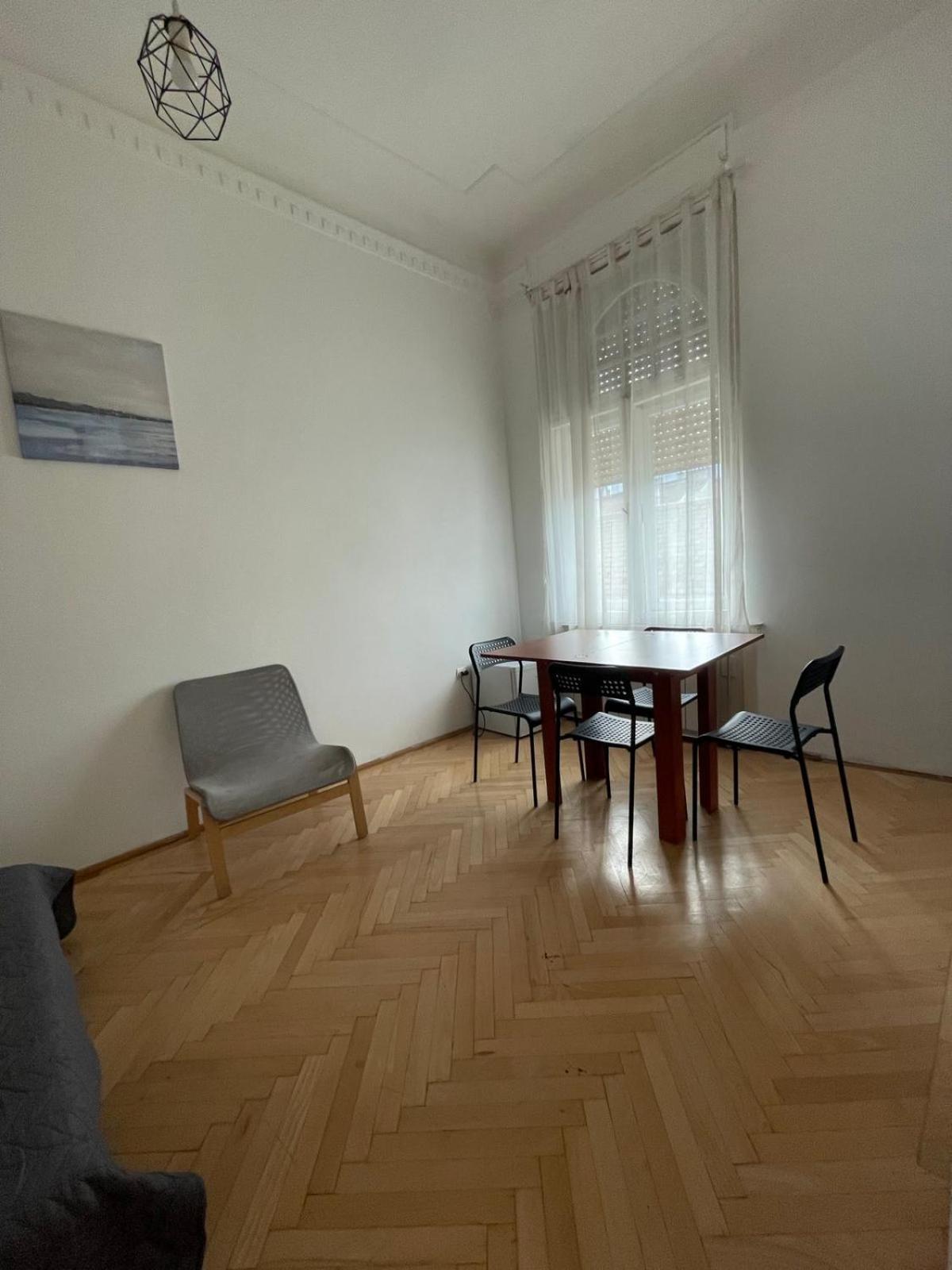White Pearl Rooms Near Gozsdu 부다페스트 외부 사진
